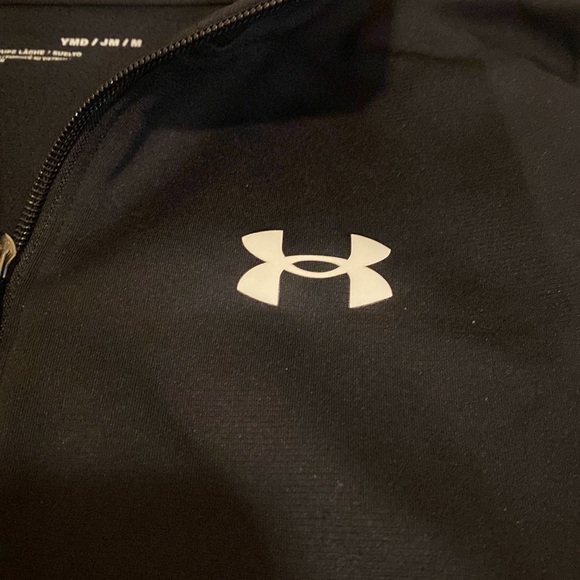 Boys under Armour zip up - Picture 3 of 4